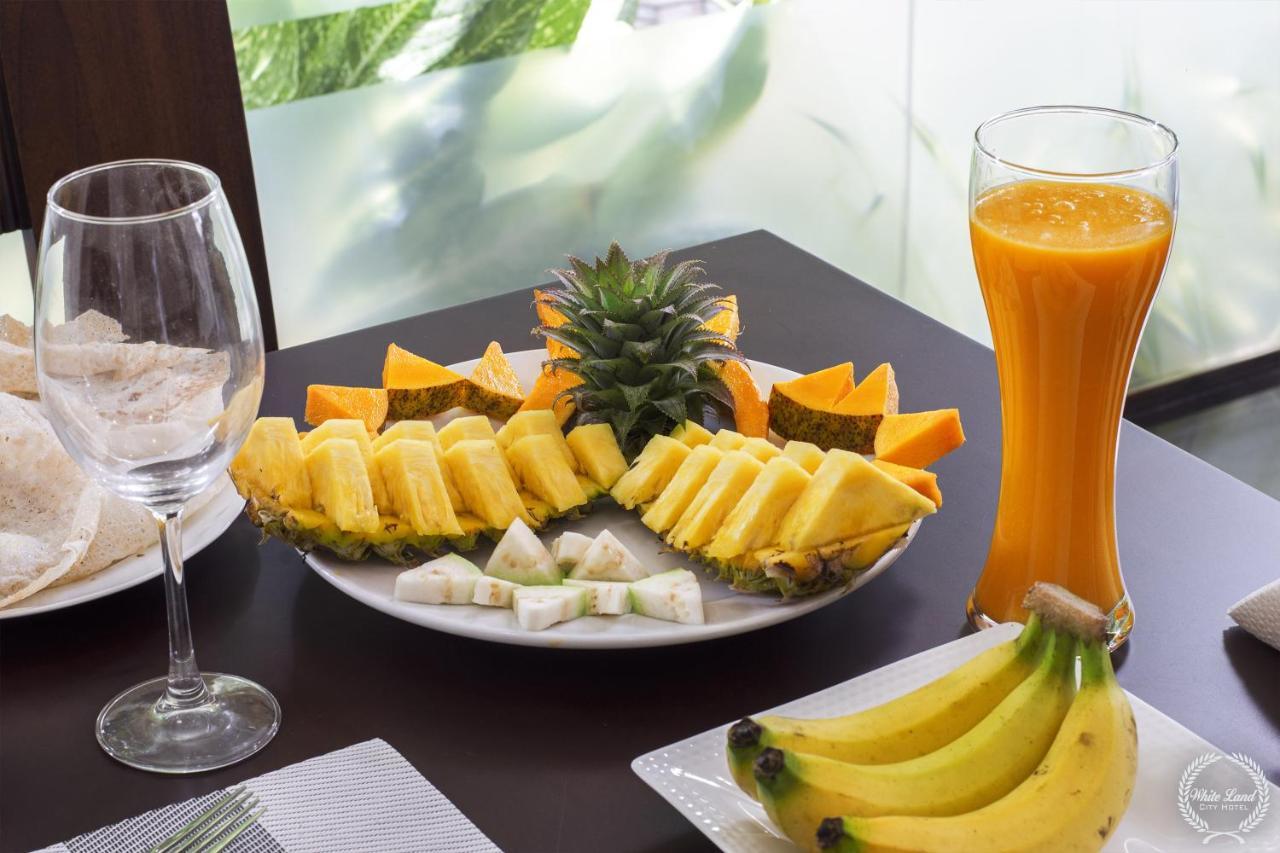 White Land City Hotel Dambulla Zewnętrze zdjęcie