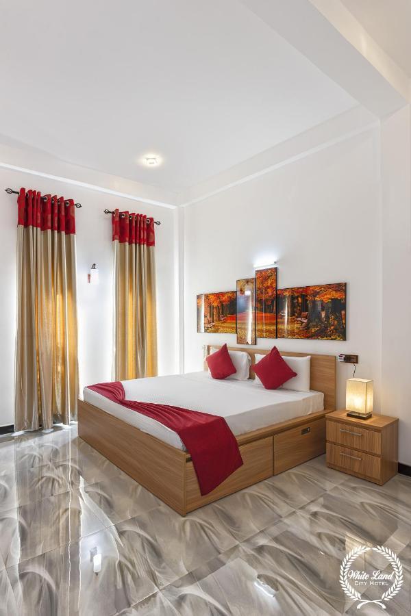 White Land City Hotel Dambulla Zewnętrze zdjęcie