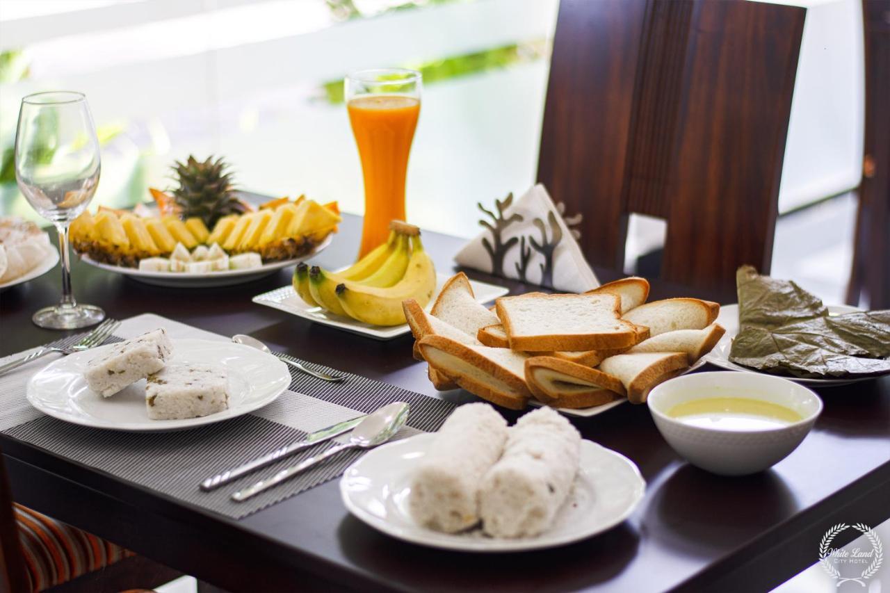 White Land City Hotel Dambulla Zewnętrze zdjęcie