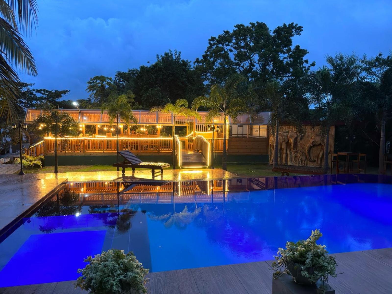 White Land City Hotel Dambulla Zewnętrze zdjęcie