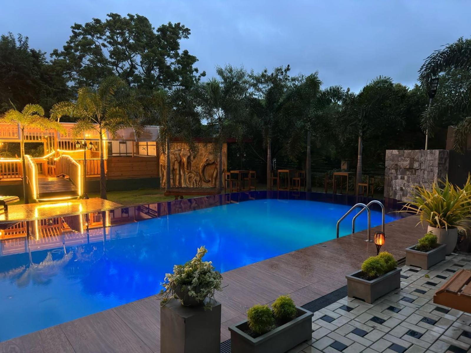 White Land City Hotel Dambulla Zewnętrze zdjęcie